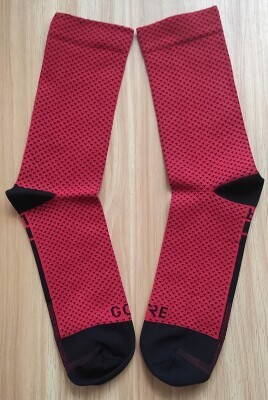 Gore-Wear-C3-Dot-Mid-Socks-Socks-Red-Black-SS20_005.jpg