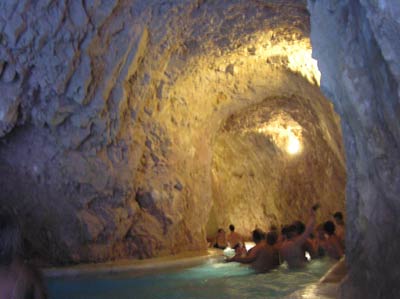 Пещерные купальни